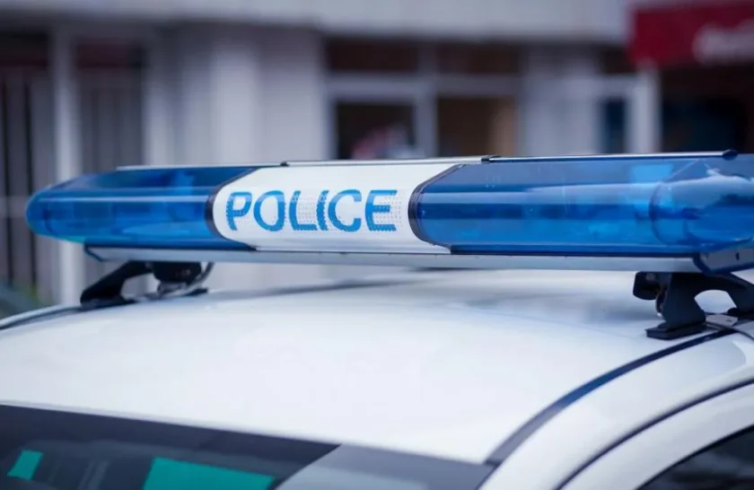 Полицията влезе в час: ученици в Цар Калоян с предупреждение за наркотици и наказателна отговорност