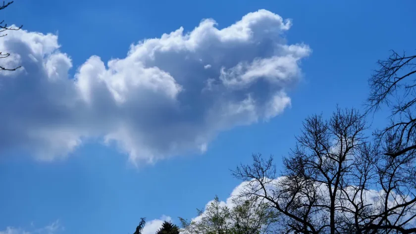 Облаци над Разградско в неделя: до 10°C, без валежи