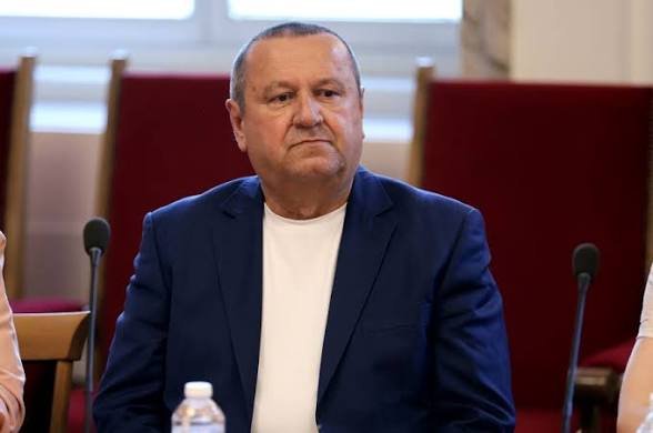 Над 12 800 заявления за компенсация от 20 евро: Социалният министър предупреждава за натиск и „контролиран вот“