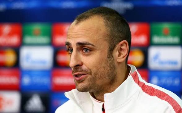 Бербатов натиска за реформа: училищните салони да отворят след час, а децата да влязат в „Здравен паспорт“