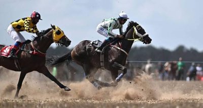 Традиционни конни надбягвания за Тодоровден край Севар