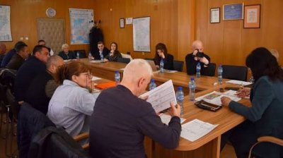 Разград договори СИК с консенсус: за първи път плащат на комисии само по банков път