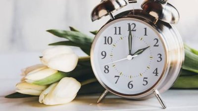 Тази нощ местим стрелките: Лятното часово време идва на 29 март 2026
