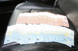 Пари в евро и списъци с имена в кола на кандидат-депутат: МВР прати случая в прокуратурата