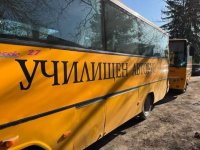 Пиян шофьор удари училищен автобус в Подайва и избяга: установиха 61-годишен с 1,32 промила